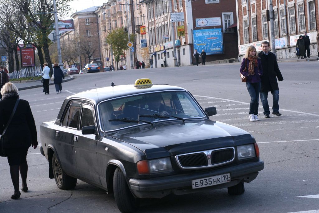 So oder so ähnlich sieht ein typisches Taxi in Russland aus